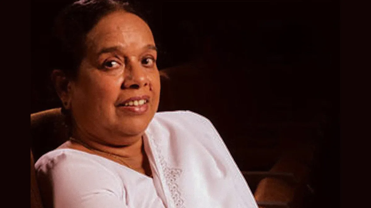 Pavana, Kampana, and the Singers the State Could Not Place