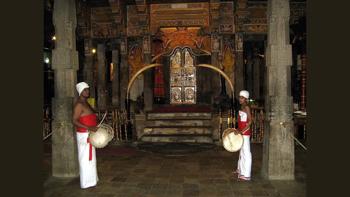 Three Countries, Three Drums